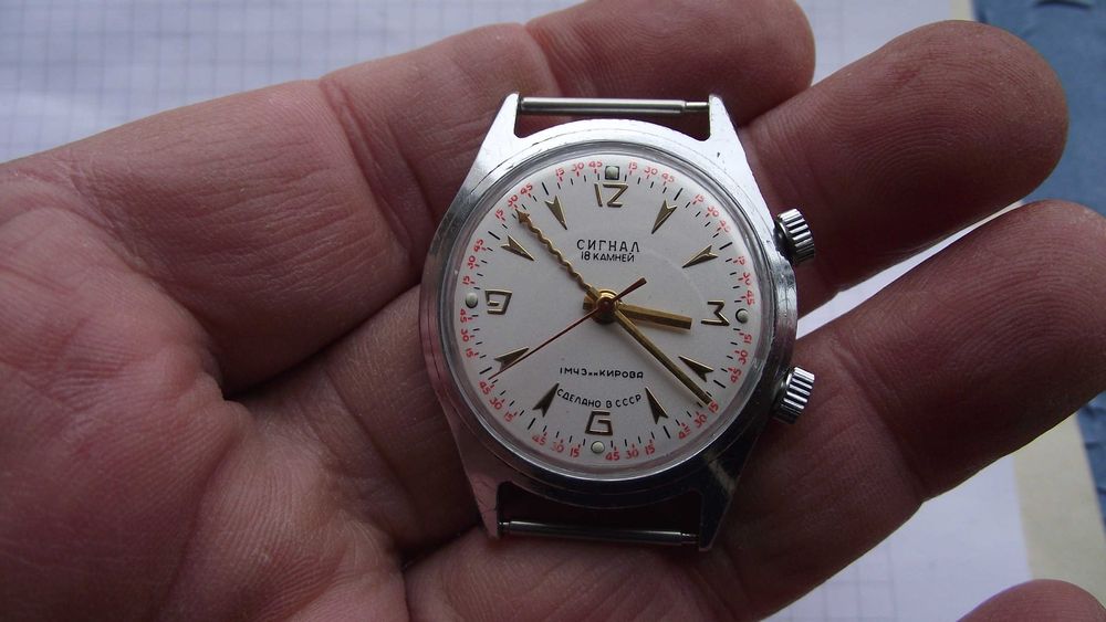 ЧАСОВНИК/Poljot СИГНАЛ-аларма/18к.мех-2612.1-стоманена каса-Рядък-СССР