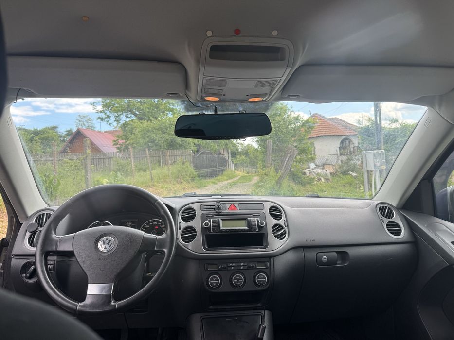 VOLKSWAGEN Tiguan 0 — imagine 5