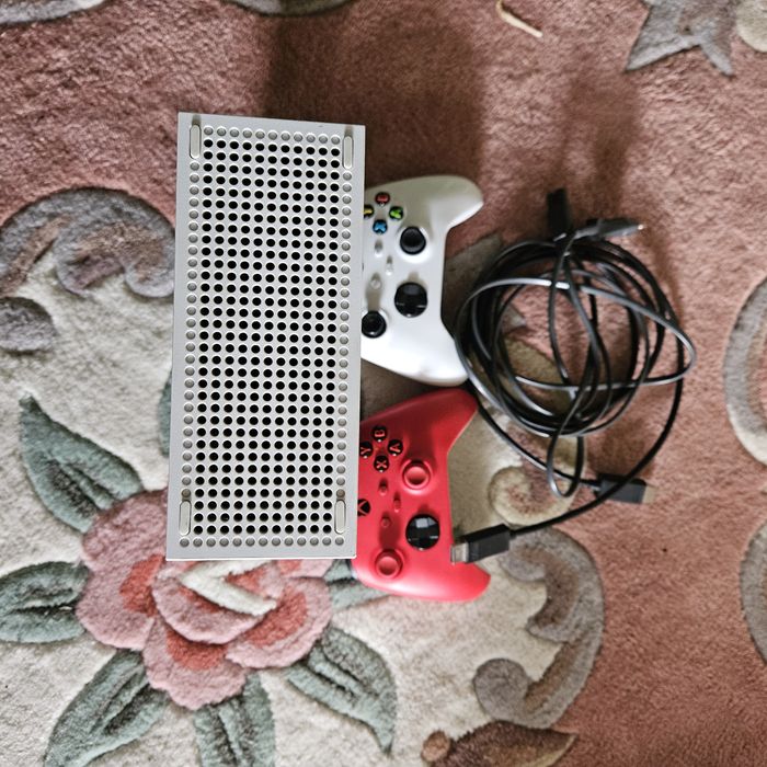 Xbox S игрална конзола