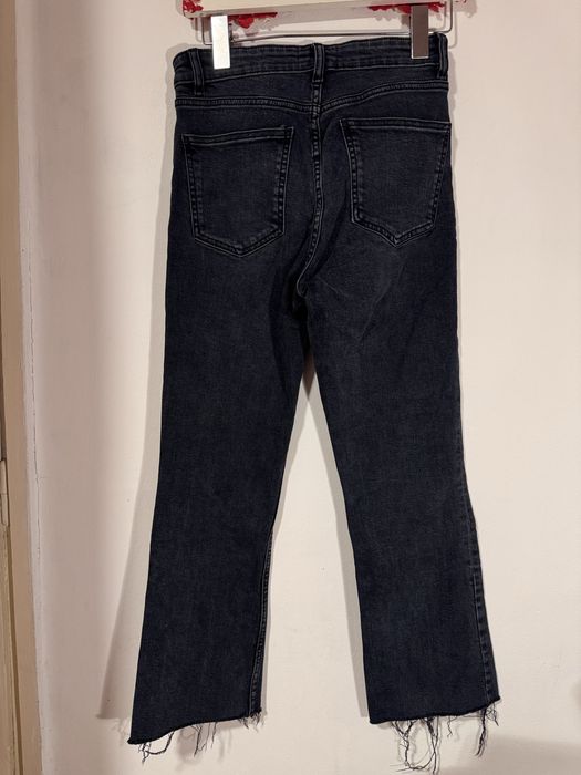 Blugi evazați, Zara bootcut dark blue cu tiv franjurat, S, bleumarin