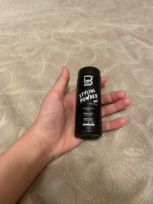 Пудра для волос.