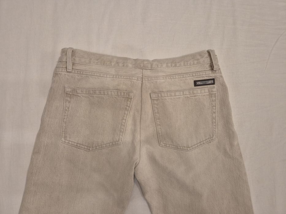 Blugi Burberry Brit de dama, culoare bej, marime 30R, in stare buna
