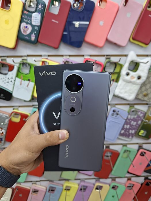 Vivo V40 5G 12/256gb