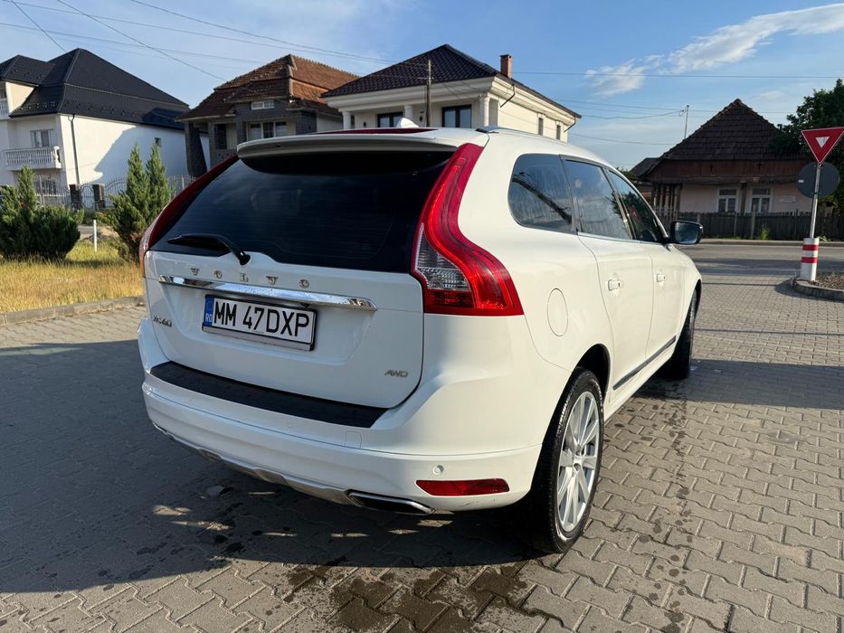 Volvo.  XC    60