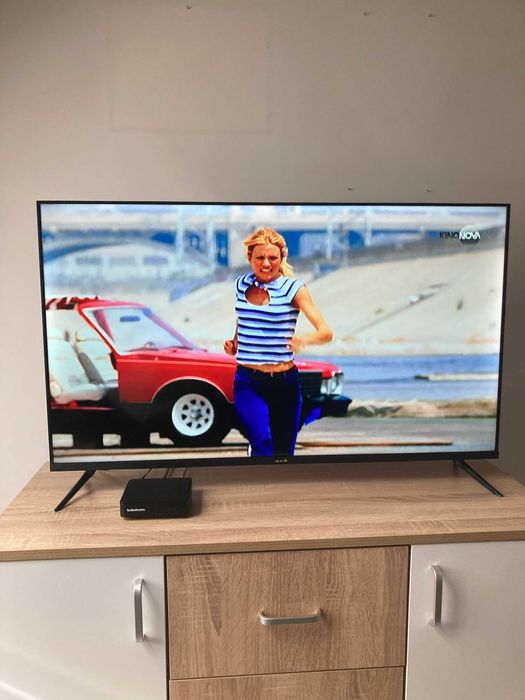 Телевизор Arielli 40 инча перфектен с гаранция