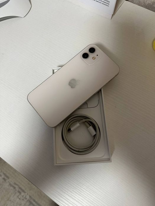 iPhone 12 White 64GB Идеал