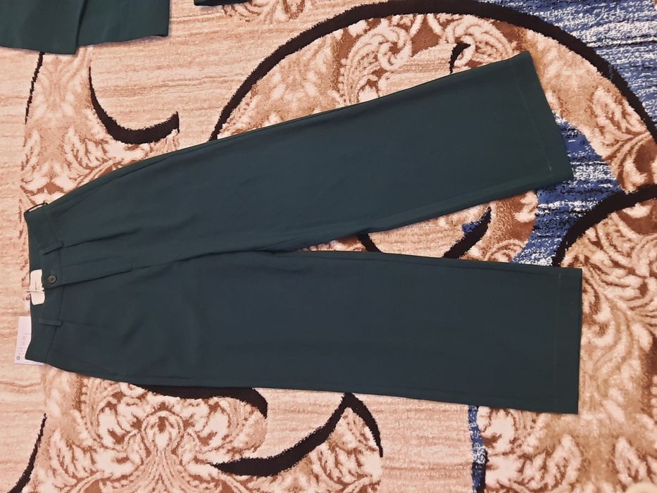 Костюм женский девьчи