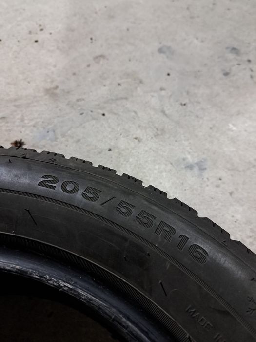 4 anvelope iarnă 205 55 r16 Dunlop