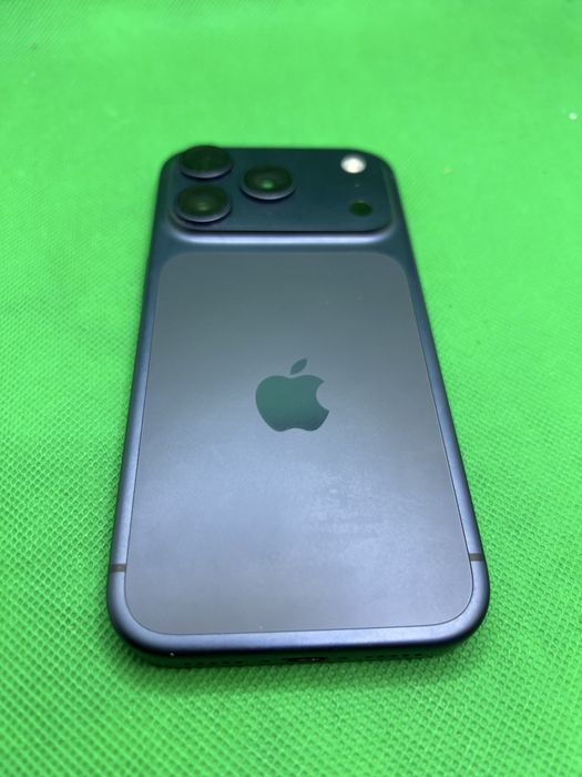 Iphone 17 pro 256gb 100% bat la cutie•Amanet Lazar Crangasi•60743