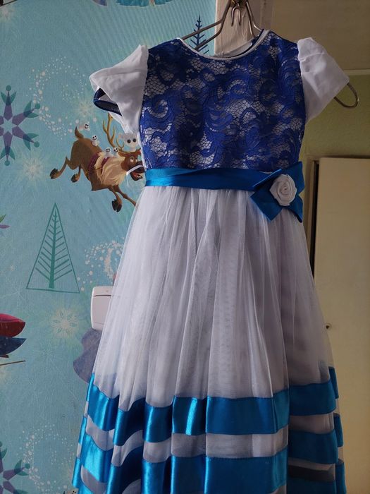 Красивые  платье продам не дорого!!