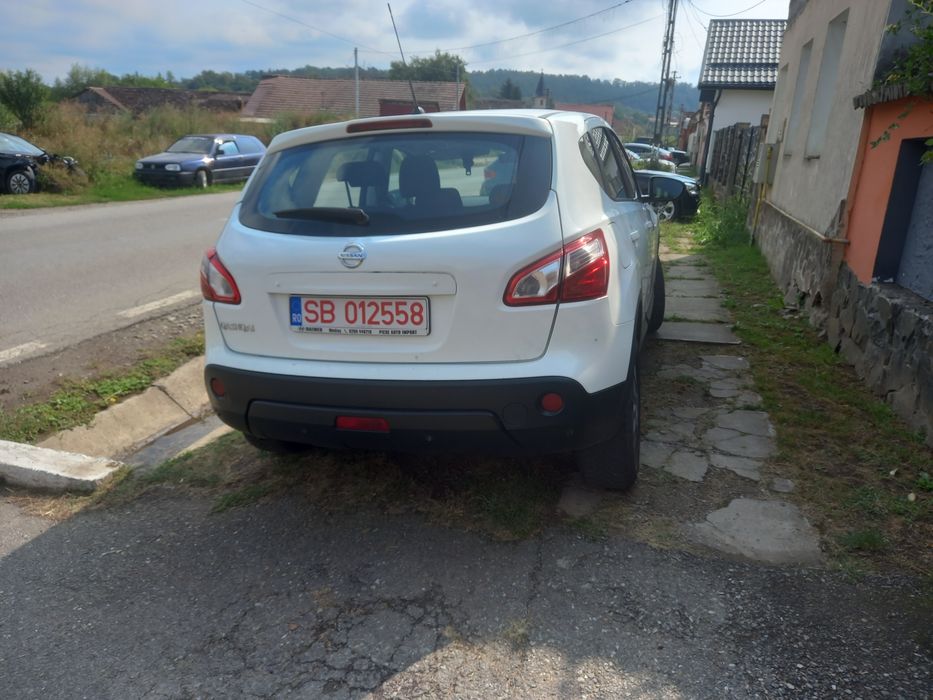 NISSAN Qashqai 2013 — imagine 2