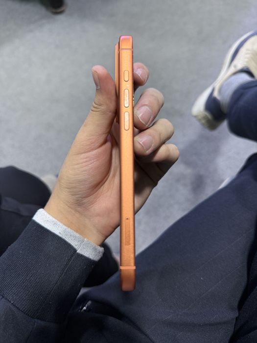 iphone 17 pro max 256 GB orange 93%