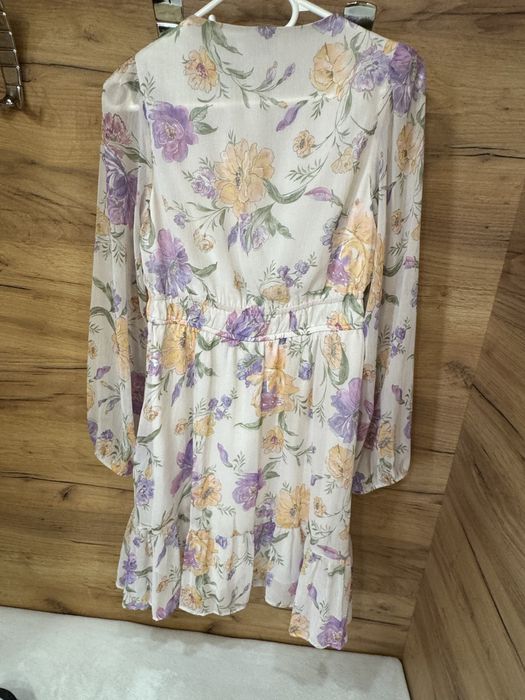 Рокля на  RESERVED нова