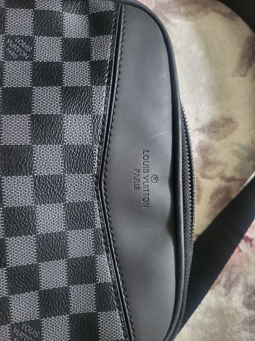 Borseta Louis Vuitton