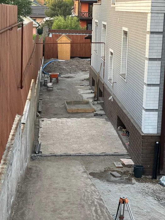 Укладка тротуарной плитки