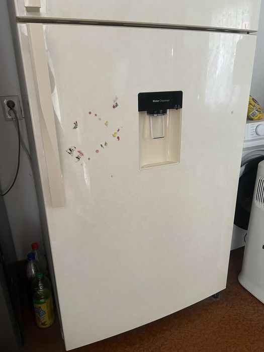Продам холодильник Samsung