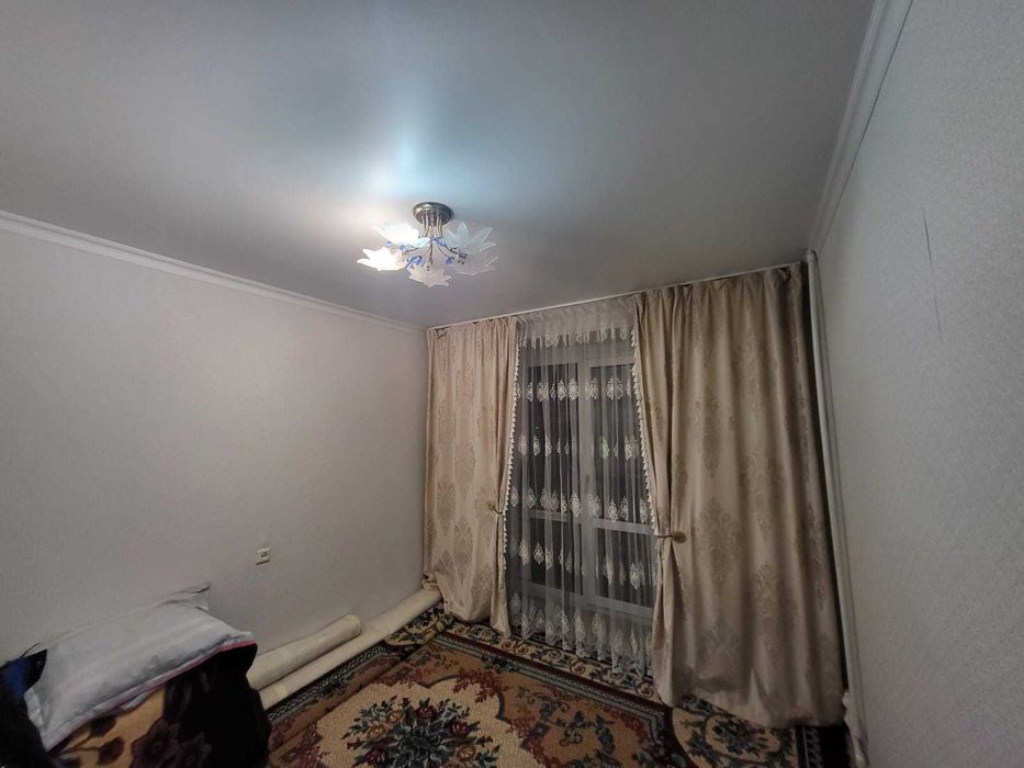 Продам 3 комнатную Свечка 6 микрорайон