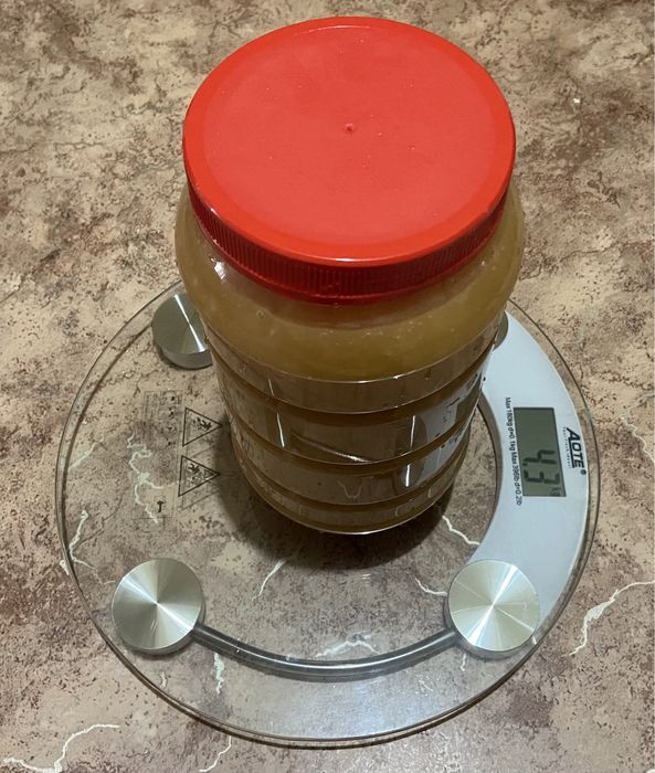 Продам Алтайский мед 3 литра