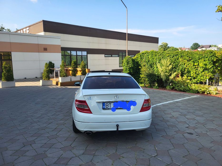 Vand mercedes c220 clasa avantgarde