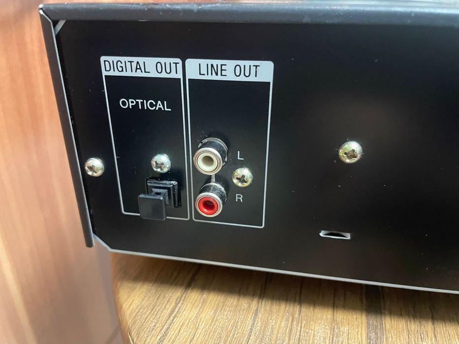 Sony CDP-315 Compact Disc Player