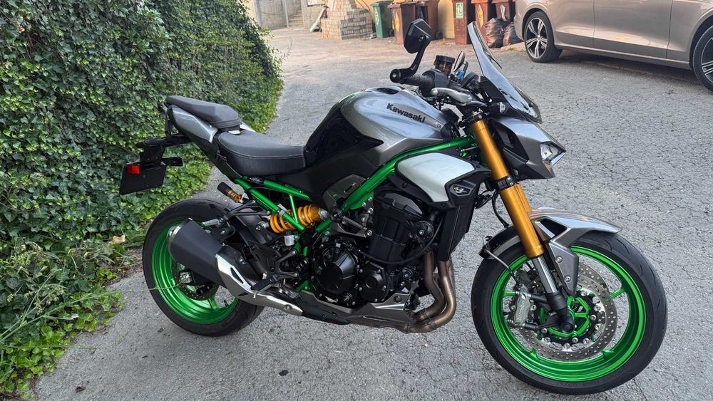 Kawasaki Z900 SE (2025) – 5000 km, Stare Impecabila, Accesorizat