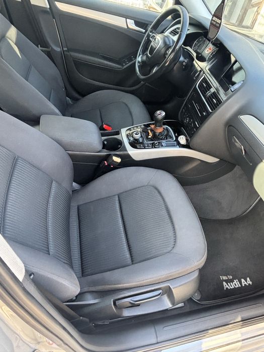 Audi A4 manuala 2010