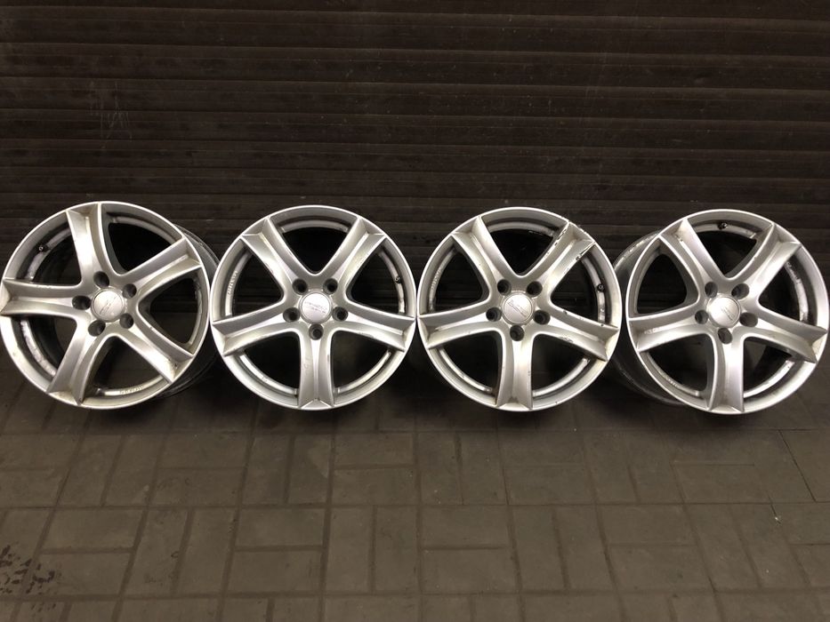 Диски на БМВ/Т5/Одисей