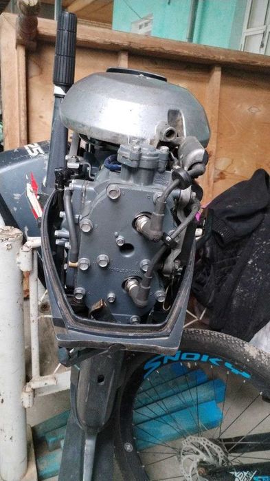 YAMAHA 25 тали матор сотилади