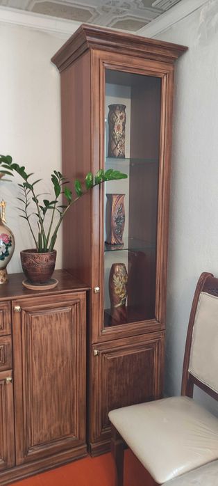 ТВ группа(тумба), стол и стулья сатылады/продается