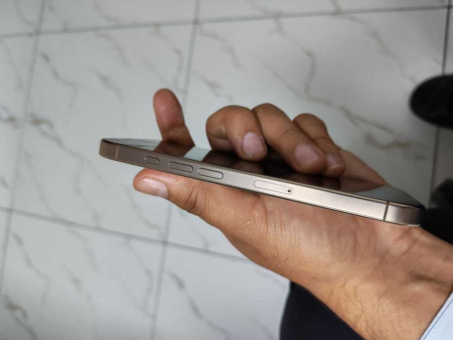 Iphone 16 pro HX/A. Ёмкист 99 % Идиал.