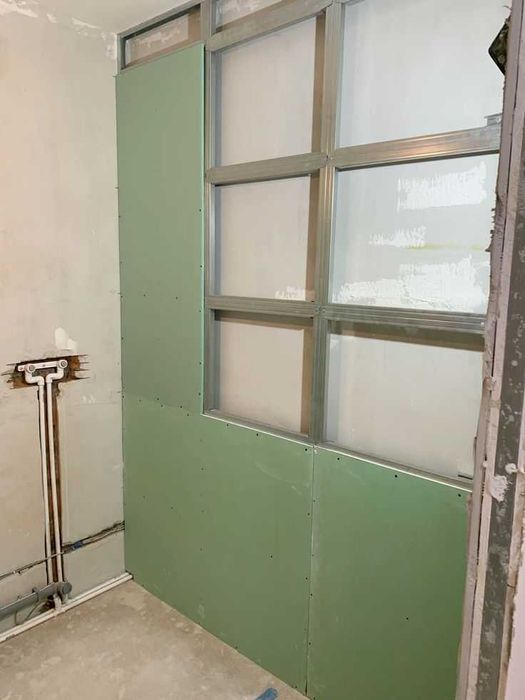 Кладка кирпича, Стяжка Штукатурка Демонтаж Бетонные работы