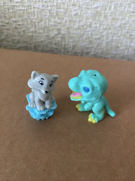 Фигурки из Лего.. Киндеры.