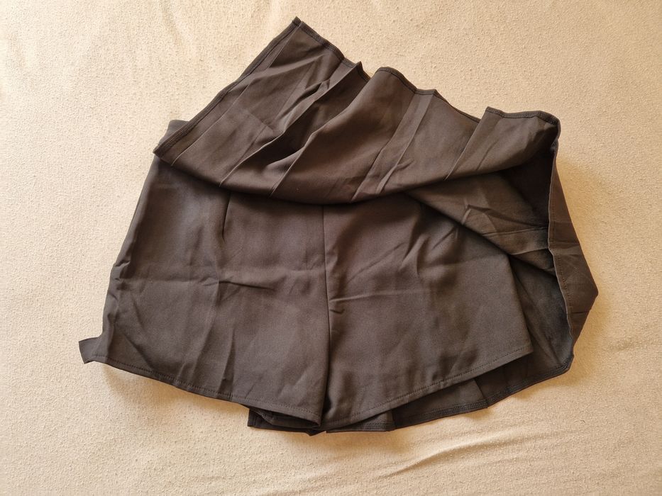 Дамски поли / дамска пола-панталон