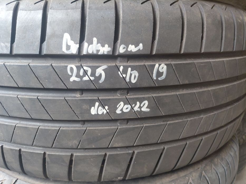 225/40/19"1бр.гуми.дот2022