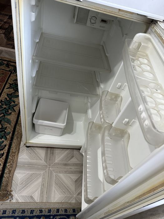 Холодилник Даево