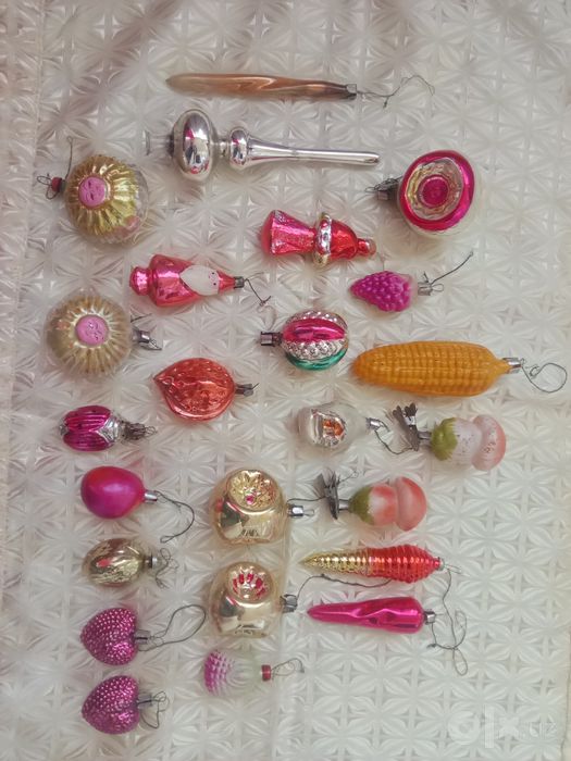 Ёлочные игрушки , гирлянды , дед морозы , снегурочки СССР