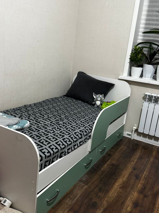 Продам детские кровати