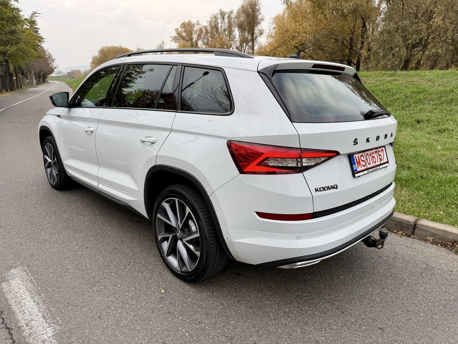 Skoda Kodiaq SportLine  generatia Noua 2.0 Tdi cu 200 cp 4x4 si DSG -masina Full - super intretinuta cu istoric complet service