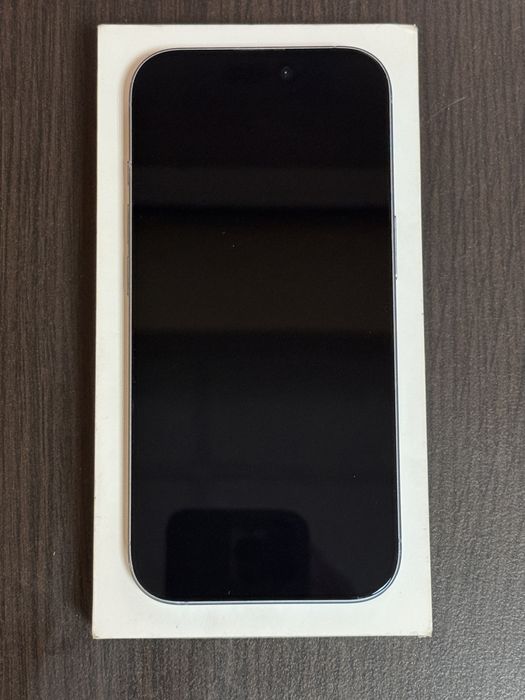 Apple iPhone 17 256GB / 99% батерия