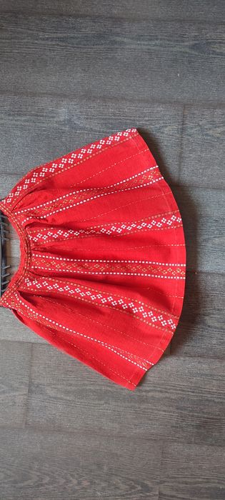 Costum popular autentic