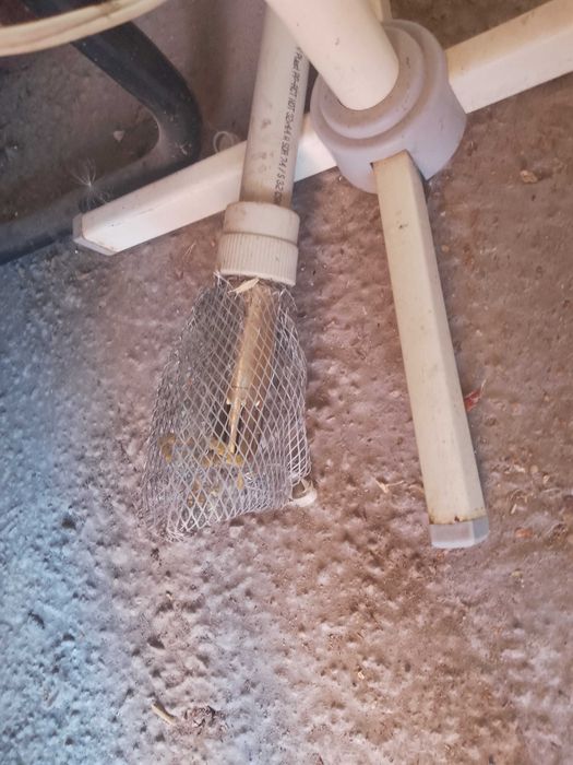 Помпа за вода с готов всмукател