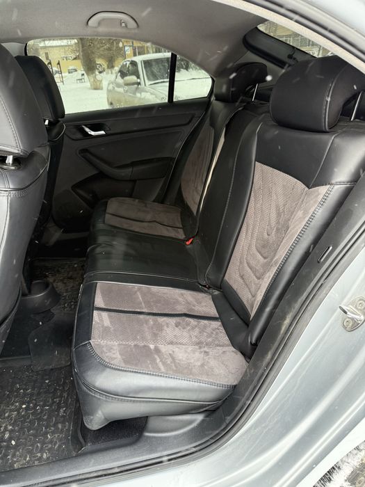 Продам чехол на авто