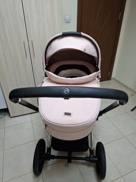 Бебешка количка Cybex Priam 4 Chrome черна кожа
