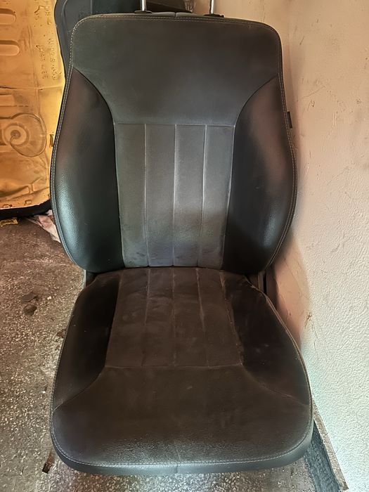 Кожени седалки - Мерцедес МЛ 2009г.