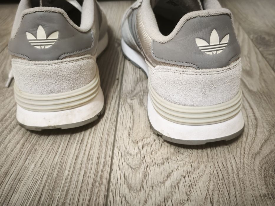 Маратонки Adidas 41 1/2