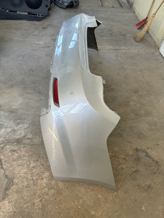 Bmw 7 F01 F02 задна броня