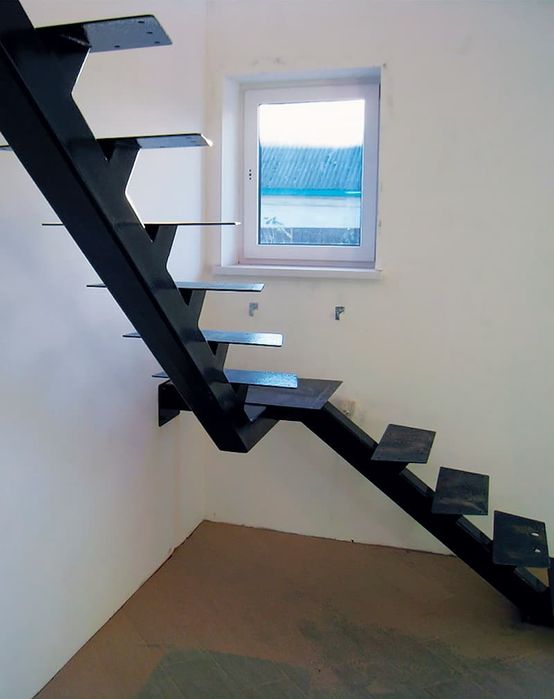 Каркас лестниц .