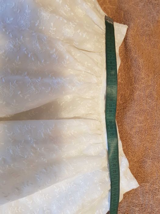 Бяла къса рокля по поръчка