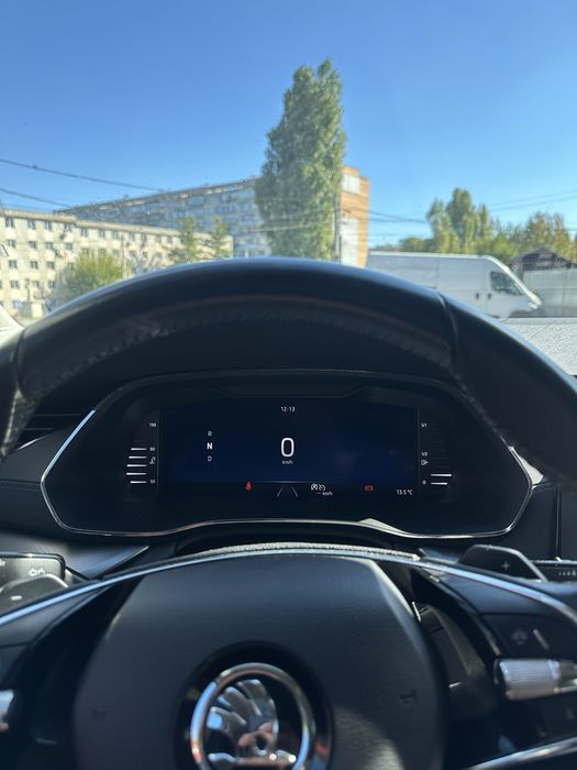 Skoda octavia 2.0tdi 2023 automat