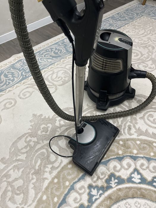 Продаю Пылесос Roboclean!